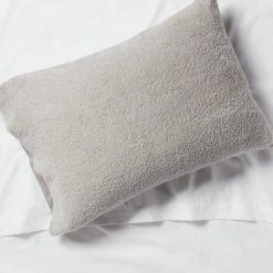 Coupon ⭐ Standard Textured Pillowcase - Room Essentials™ White 💯
