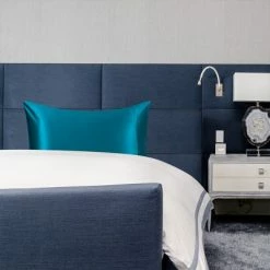 Flash Sale ๐คฉ 1 Pc King Silk for Hair and Skin Pillowcase Peacock Blue - PiccoCasa ๐