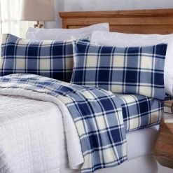 Brand new 🎁 Great Bay Home Dara Printed Fleece Sheet Sets 🔔